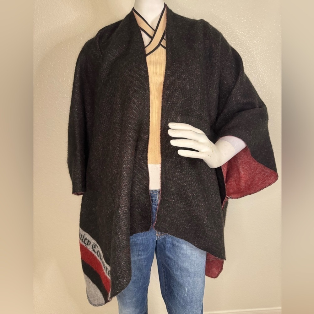Juicy Couture Women’s Warm Black Red Poncho.#324